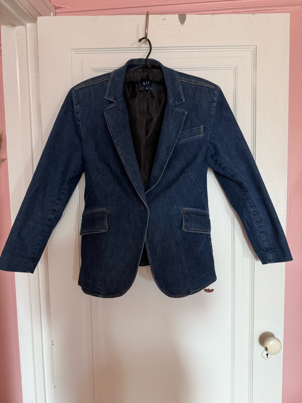 NWOT GAP Women’s Navy Denim Blazer
